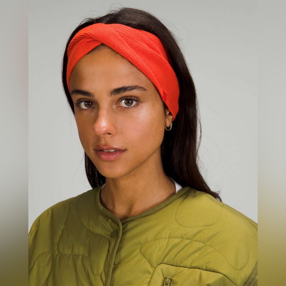 Lululemon Twist Knit Ear Warmer - Picture 6 of 6